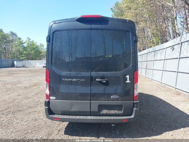 44944395 :رقم المزاد ، 1FBAX2C82RKB18277 vin ، 2024 Ford Transit-350 Passenger Van Xl مزاد بيع