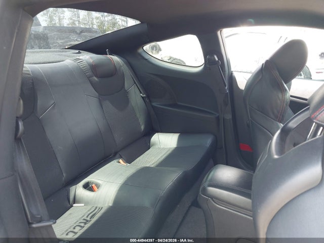 2014 Hyundai Genesis 3.8 R-spec მანქანა იყიდება აუქციონზე, vin: KMHHU6KJ1EU116884, აუქციონის ნომერი: 44944397