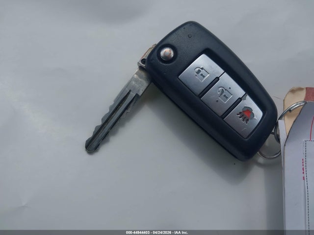 Продажа на аукционе авто 2015 Nissan Rogue S, vin: KNMAT2MT1FP500244, номер лота: 44944403