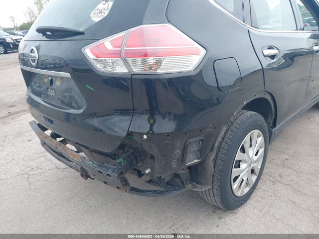 Продажа на аукционе авто 2015 Nissan Rogue S, vin: KNMAT2MT1FP500244, номер лота: 44944403