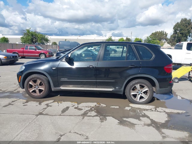 2011 Bmw X5 Xdrive35d მანქანა იყიდება აუქციონზე, vin: 5UXZW0C53BL659705, აუქციონის ნომერი: 44944412