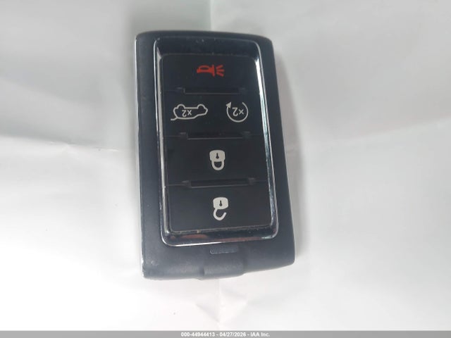 44944413 :رقم المزاد ، 1C4RJKAGXM8161782 vin ، 2021 Jeep Grand Cherokee L Altitude 4x4 مزاد بيع