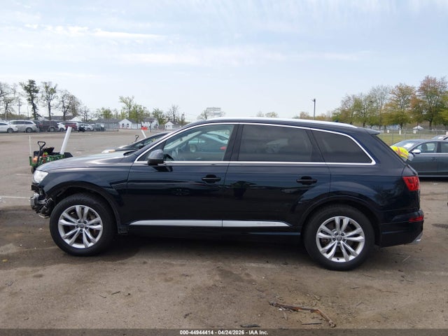 2017 Audi Q7 2.0t Premium მანქანა იყიდება აუქციონზე, vin: WA1LHBF73HD036561, აუქციონის ნომერი: 44944414