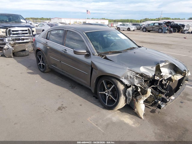 Продаж на аукціоні авто 2012 Chrysler 200 Lx, vin: 1C3CCBABXCN240880, номер лоту: 44944422