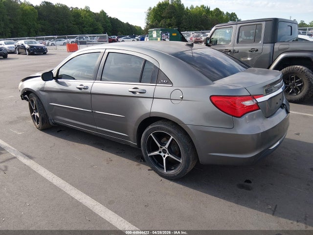 2012 Chrysler 200 Lx მანქანა იყიდება აუქციონზე, vin: 1C3CCBABXCN240880, აუქციონის ნომერი: 44944422