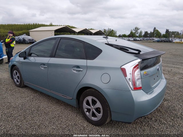 Toyota Prius Three 2015 JTDKN3DU1F1940870 Image 3