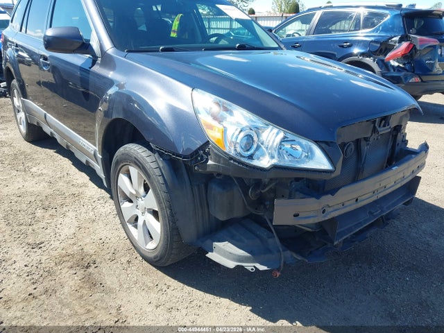 2011 Subaru Outback 2.5i Premium მანქანა იყიდება აუქციონზე, vin: 4S4BRBGC9B3356017, აუქციონის ნომერი: 44944451