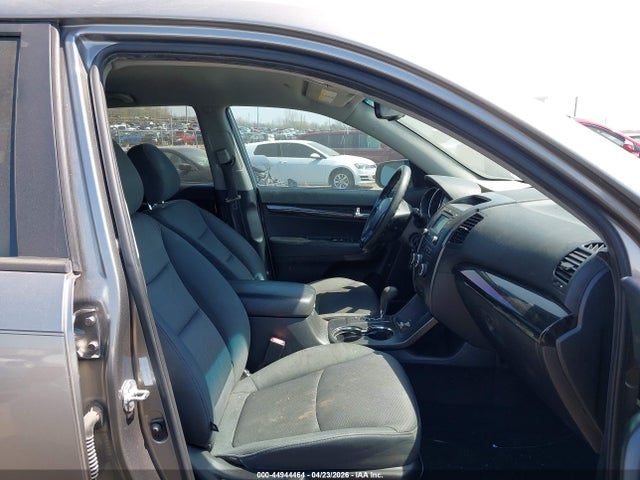 Продаж на аукціоні авто 2013 Kia Sorento Lx, vin: 5XYKT3A60DG415548, номер лоту: 44944464