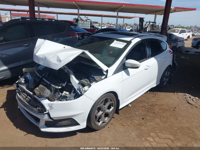 1FADP3L96JL282899 Ford FOCUS ST