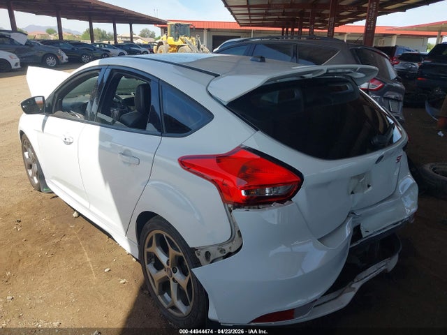 1FADP3L96JL282899 Ford FOCUS ST