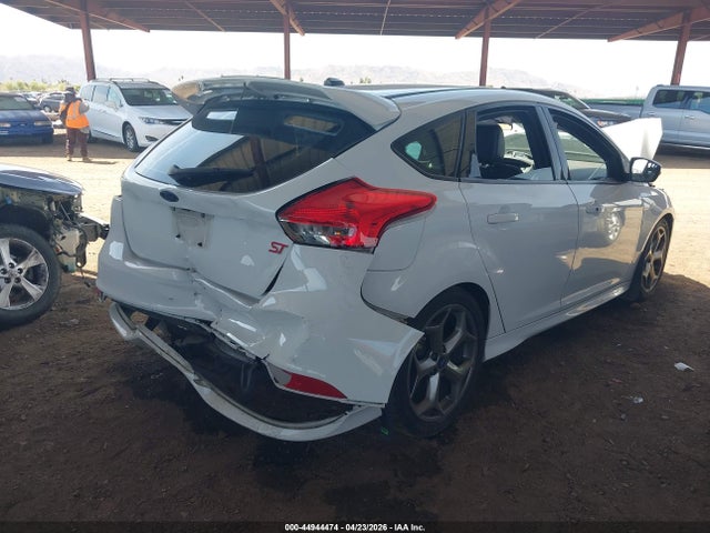 1FADP3L96JL282899 Ford FOCUS ST
