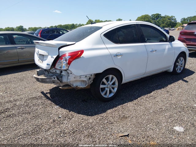 2014 Nissan Versa 1.6 Sl მანქანა იყიდება აუქციონზე, vin: 3N1CN7AP1EL866970, აუქციონის ნომერი: 44944479
