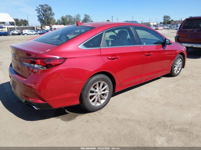 Hyundai SONATA SE 2019 5NPE24AF6KH751779 Image 4