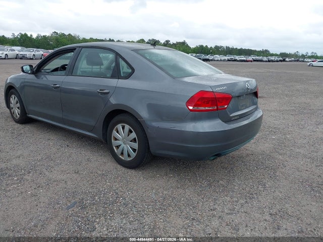 Aukcja sprzedaży 2013 Volkswagen Passat 2.5l S, vin: 1VWAP7A34DC031609, numer aukcji: 44944491