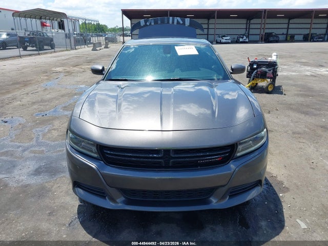 44944492 :رقم المزاد ، 2C3CDXBGXFH812189 vin ، 2015 Dodge Charger Se مزاد بيع