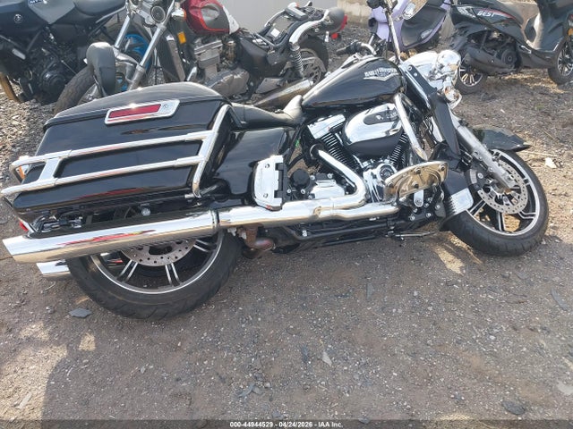 Harley-Davidson FLHR 2022 1HD1FBC16NB617903 Image 13