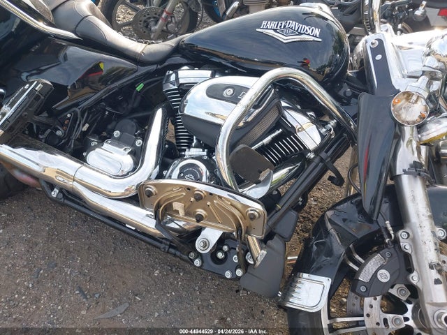 Harley-Davidson FLHR 2022 1HD1FBC16NB617903 Image 8