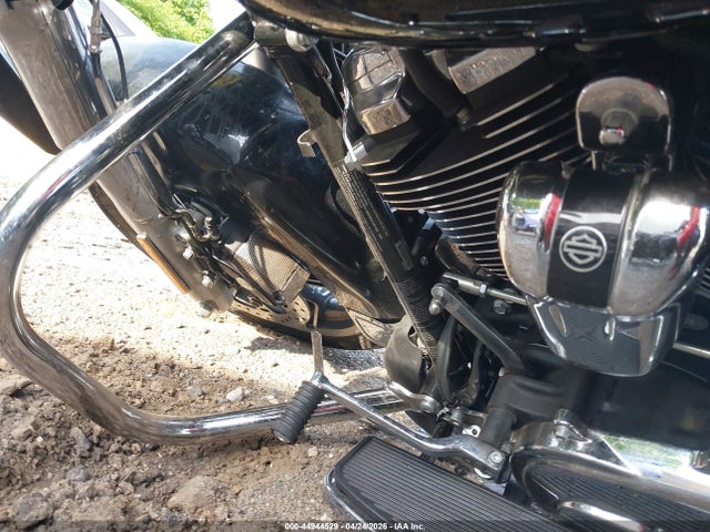 Harley-Davidson FLHR 2022 1HD1FBC16NB617903 Image 9