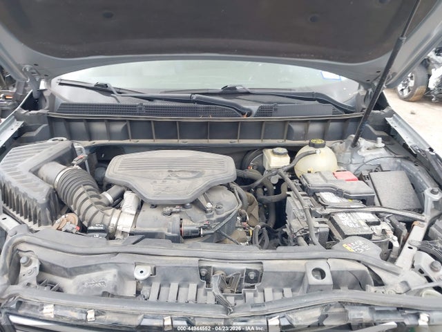 44944552 :رقم المزاد ، 1GYKNCRS5JZ147826 vin ، 2018 Cadillac Xt5 Luxury مزاد بيع