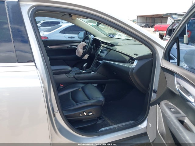 44944552 :رقم المزاد ، 1GYKNCRS5JZ147826 vin ، 2018 Cadillac Xt5 Luxury مزاد بيع