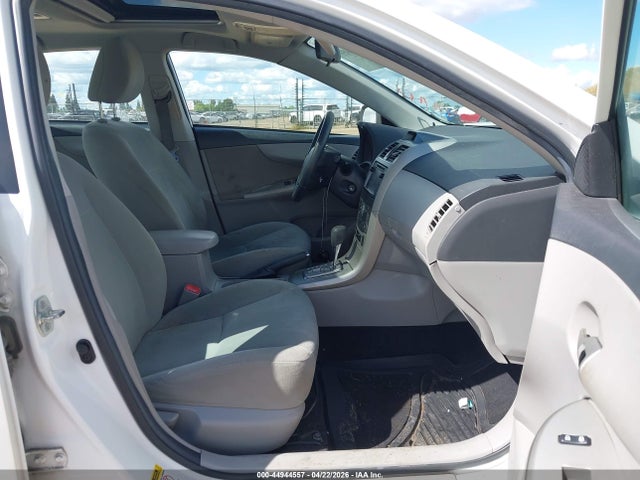 Продаж на аукціоні авто 2013 Toyota Corolla Le, vin: 2T1BU4EE9DC940673, номер лоту: 44944557
