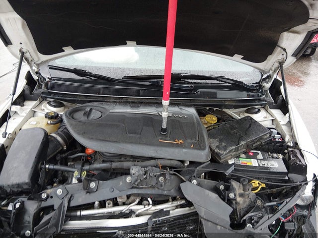 2015 Chrysler 200 S მანქანა იყიდება აუქციონზე, vin: 1C3CCCBG6FN522230, აუქციონის ნომერი: 44944584