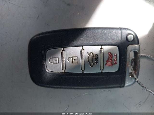 Продажа на аукционе авто 2012 Hyundai Sonata Hybrid, vin: KMHEC4A46CA021242, номер лота: 44944586