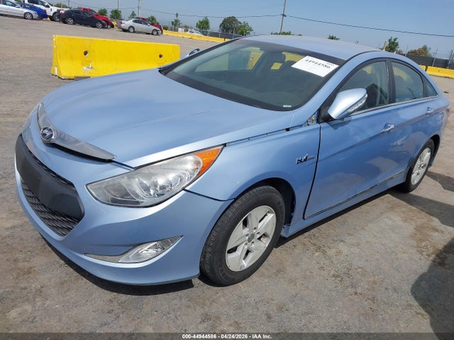 Продажа на аукционе авто 2012 Hyundai Sonata Hybrid, vin: KMHEC4A46CA021242, номер лота: 44944586