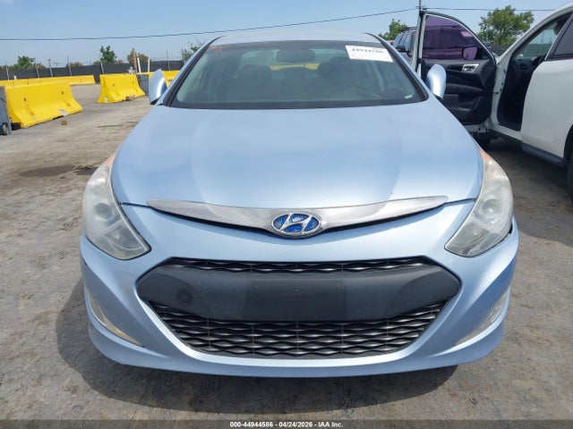 Продажа на аукционе авто 2012 Hyundai Sonata Hybrid, vin: KMHEC4A46CA021242, номер лота: 44944586