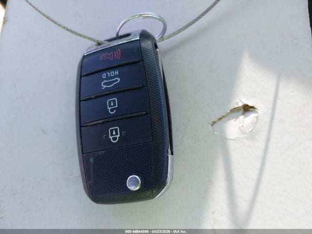 Продажа на аукционе авто 2016 Kia Optima Lx, vin: 5XXGT4L35GG100283, номер лота: 44944596