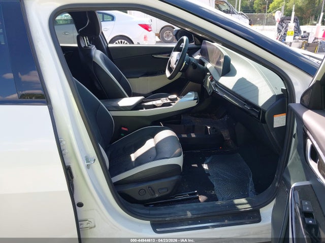 KIA Ev6 Gt-line 2024 KNDC4DLC8R5210716 Image 5