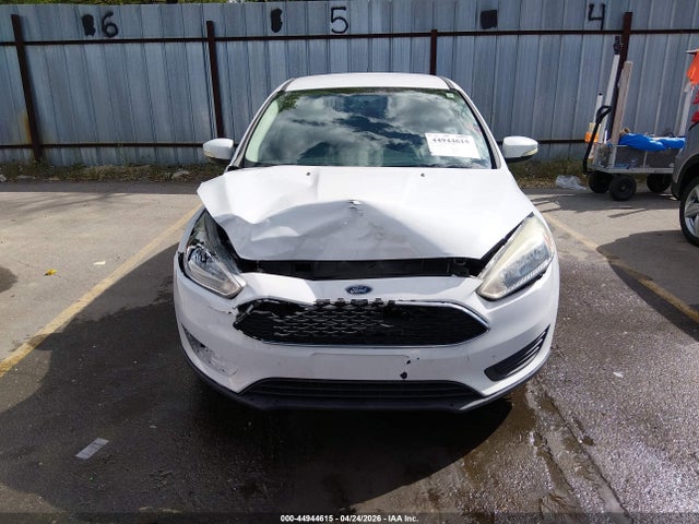 Ford FOCUS SE 2017 1FADP3K25HL333100 Image 12