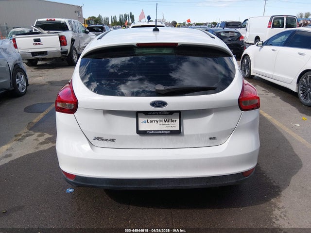 Ford FOCUS SE 2017 1FADP3K25HL333100 Image 16