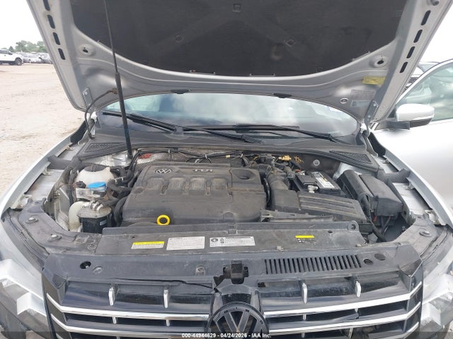 2015 Volkswagen Passat 2.0l Tdi Se მანქანა იყიდება აუქციონზე, vin: 1VWBV7A30FC083414, აუქციონის ნომერი: 44944629