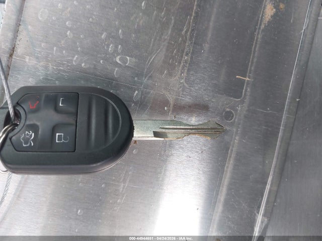 2005 Ford Mustang მანქანა იყიდება აუქციონზე, vin: 1ZVHT84NX55175880, აუქციონის ნომერი: 44944651