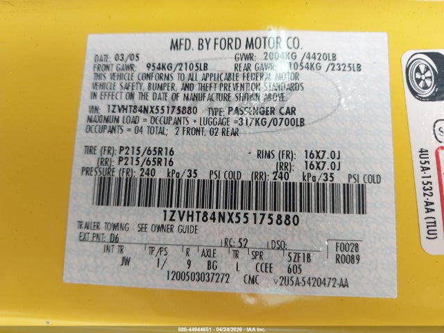 2005 Ford Mustang მანქანა იყიდება აუქციონზე, vin: 1ZVHT84NX55175880, აუქციონის ნომერი: 44944651