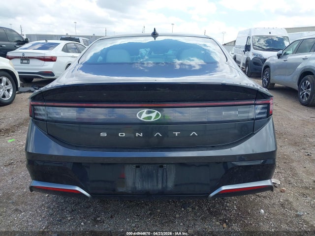 Hyundai SONATA SEL 2025 KMHL64JA0SA466885 Image 17