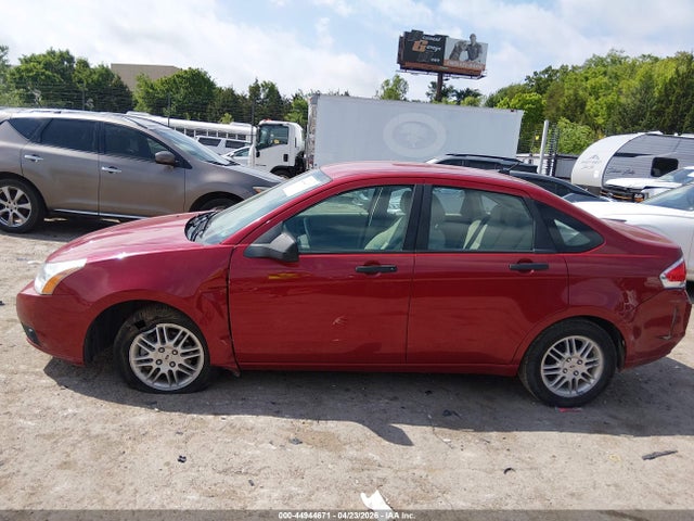 2011 Ford Focus Se მანქანა იყიდება აუქციონზე, vin: 1FAHP3FNXBW197185, აუქციონის ნომერი: 44944671
