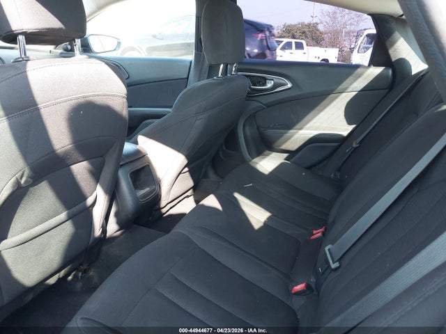 Chrysler 200 Limited 2016 1C3CCCAB2GN164390 Image 8