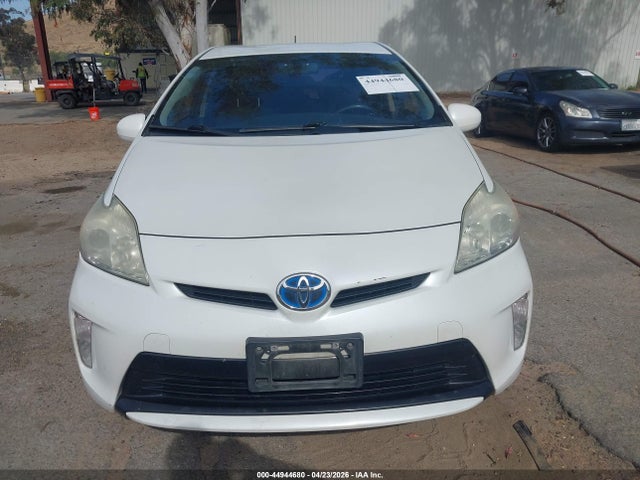 Toyota Prius Two 2014 JTDKN3DUXE1752296 Image 12