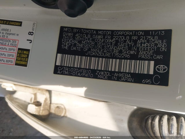 Toyota Prius Two 2014 JTDKN3DUXE1752296 Image 9