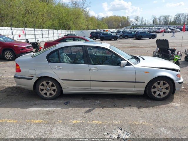 Продажа на аукционе авто 2002 Bmw 325i, vin: WBAEV334X2KL66656, номер лота: 44944682
