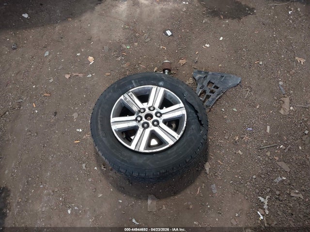 Продаж на аукціоні авто 2016 Chevrolet Traverse 2lt, vin: 1GNKVHKD6GJ243154, номер лоту: 44944692