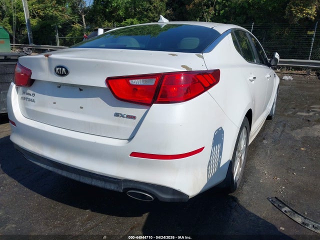 2015 Kia Optima Ex მანქანა იყიდება აუქციონზე, vin: 5XXGN4A74FG390823, აუქციონის ნომერი: 44944710