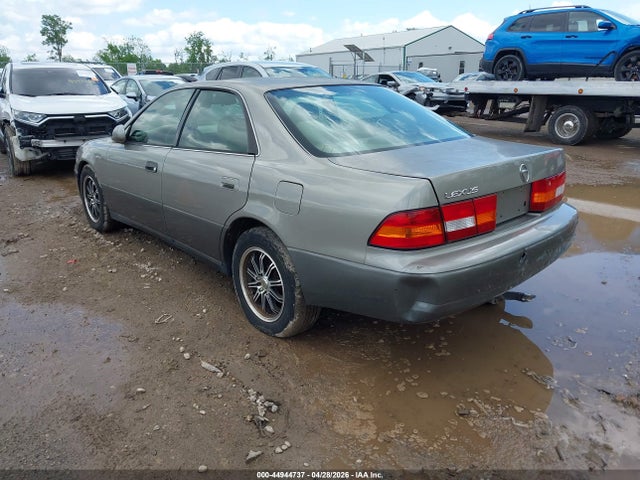 44944737 :رقم المزاد ، JT8BF22G9V0072303 vin ، 1998 Lexus Es 300 مزاد بيع