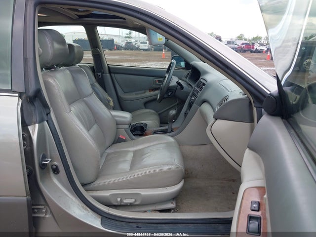 44944737 :رقم المزاد ، JT8BF22G9V0072303 vin ، 1998 Lexus Es 300 مزاد بيع