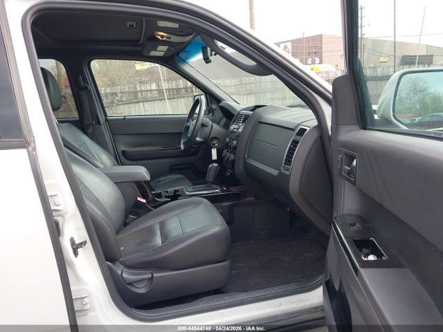 44944748 :رقم المزاد ، 1FMCU0E77AKA69325 vin ، 2010 Ford Escape Limited مزاد بيع