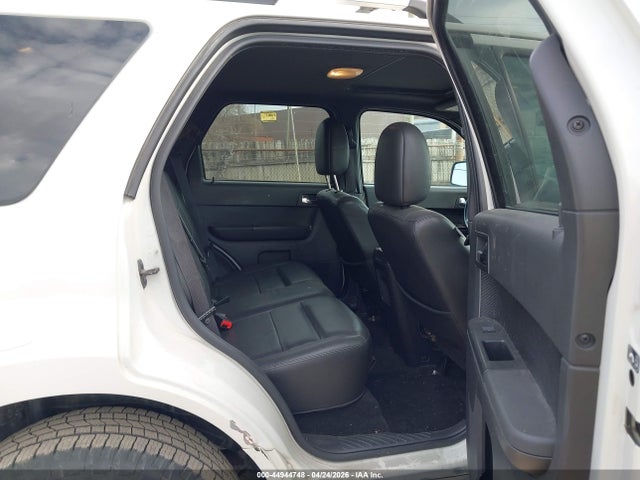 44944748 :رقم المزاد ، 1FMCU0E77AKA69325 vin ، 2010 Ford Escape Limited مزاد بيع
