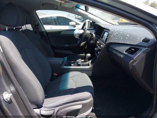 44944767 :رقم المزاد ، 5NPE24AF6KH732987 vin ، 2019 Hyundai Sonata Se مزاد بيع
