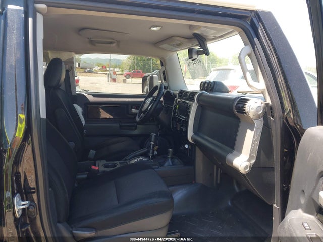 Продажа на аукционе авто 2010 Toyota Fj Cruiser, vin: JTEBU4BF8AK097262, номер лота: 44944776